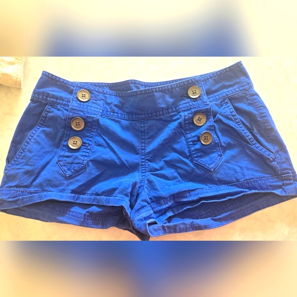 Express Womens Blue Button Front Shorts Size 4 - Picture 1 of 3
